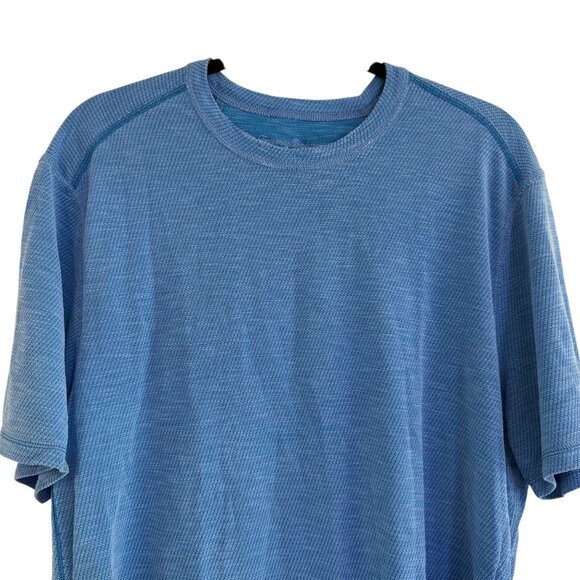 Tommy Bahama Shoreline Surf Men's Crew Neck Blue  T-Shirt Size L - Picture 3 of 10